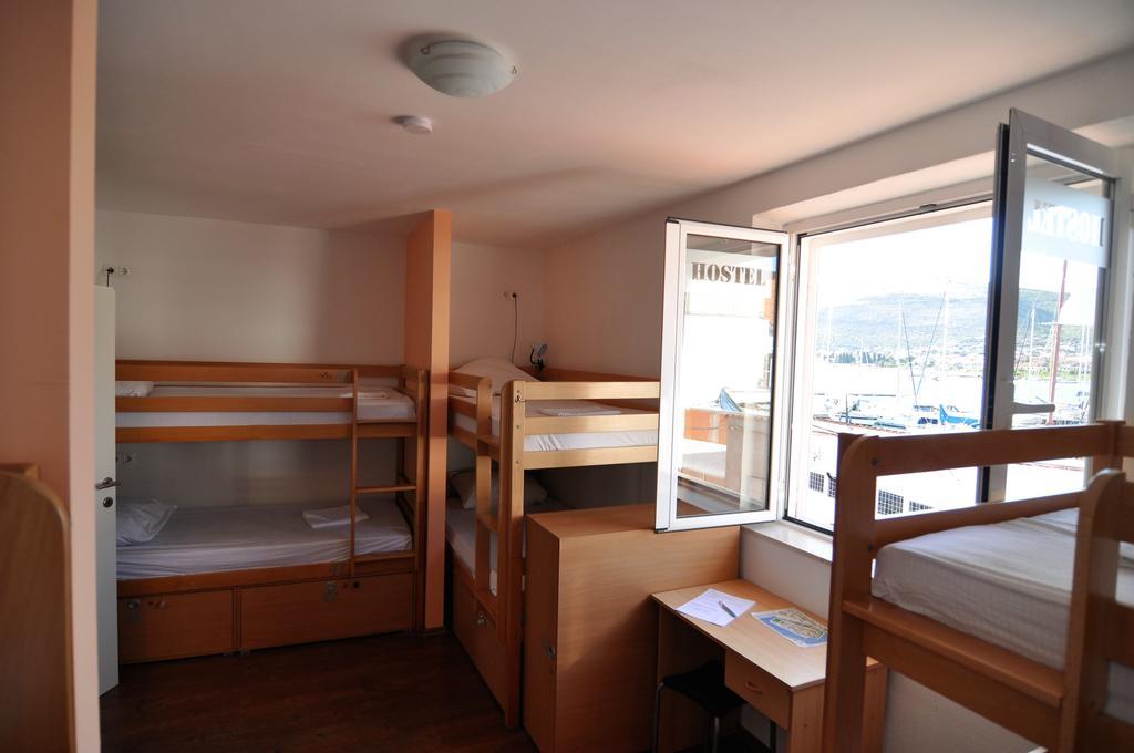 Hostel Marina تروغير المظهر الخارجي الصورة
